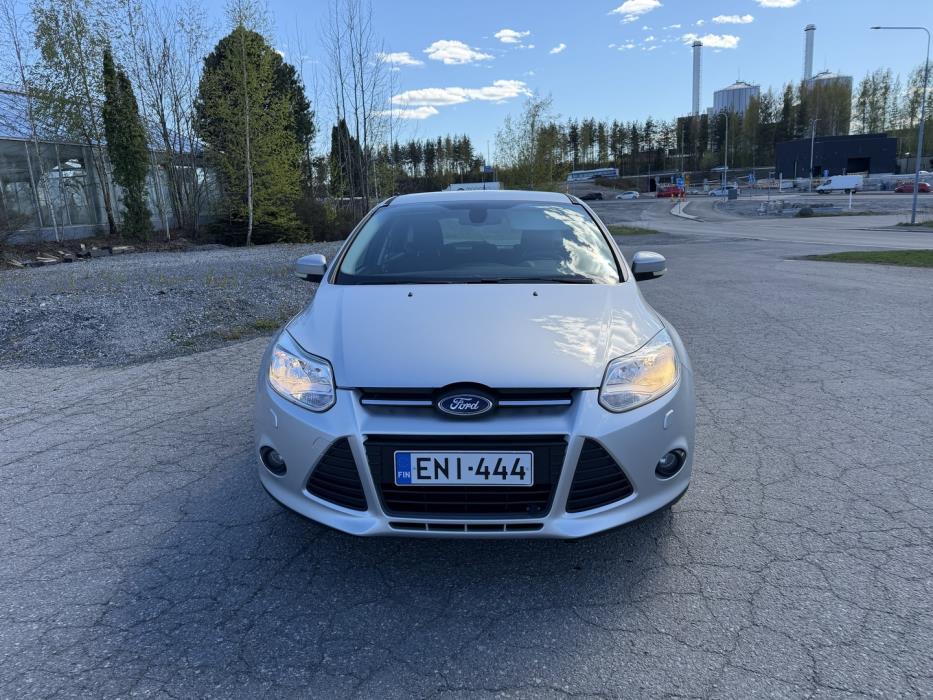 FORD Focus 2011