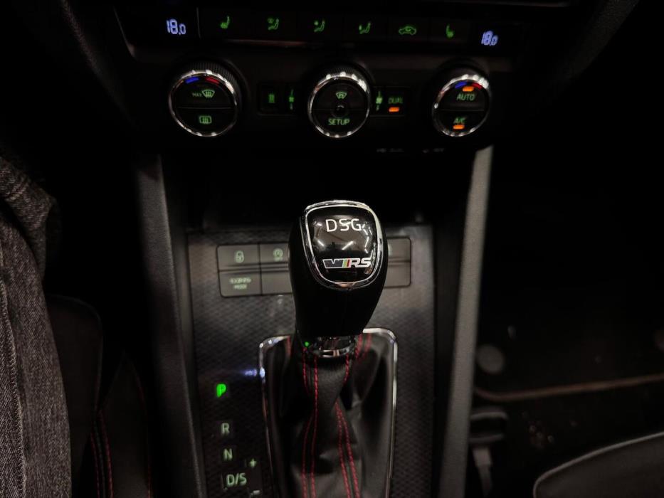 SKODA Octavia 2015