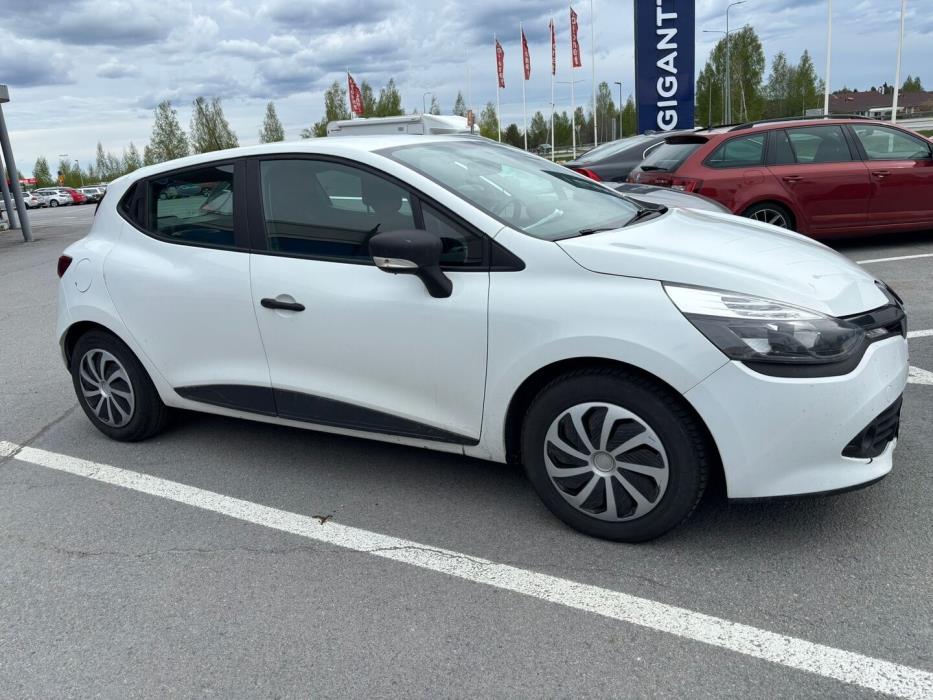 RENAULT Clio 2014