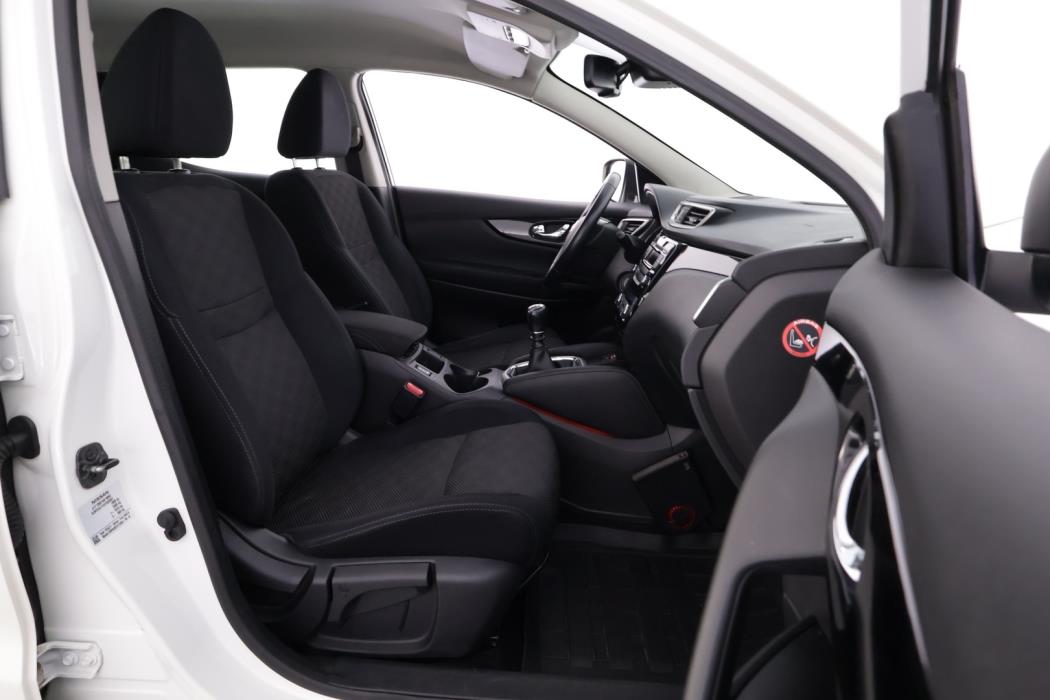 NISSAN Qashqai 2016