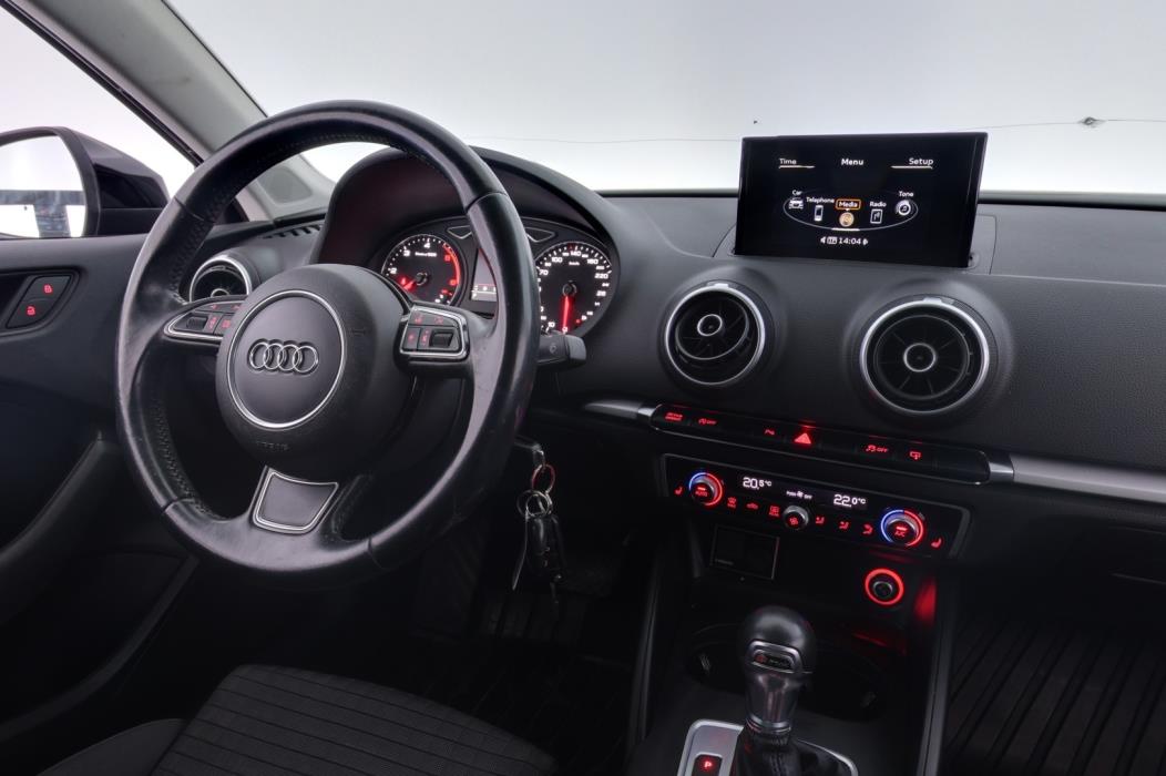 AUDI A3 2015