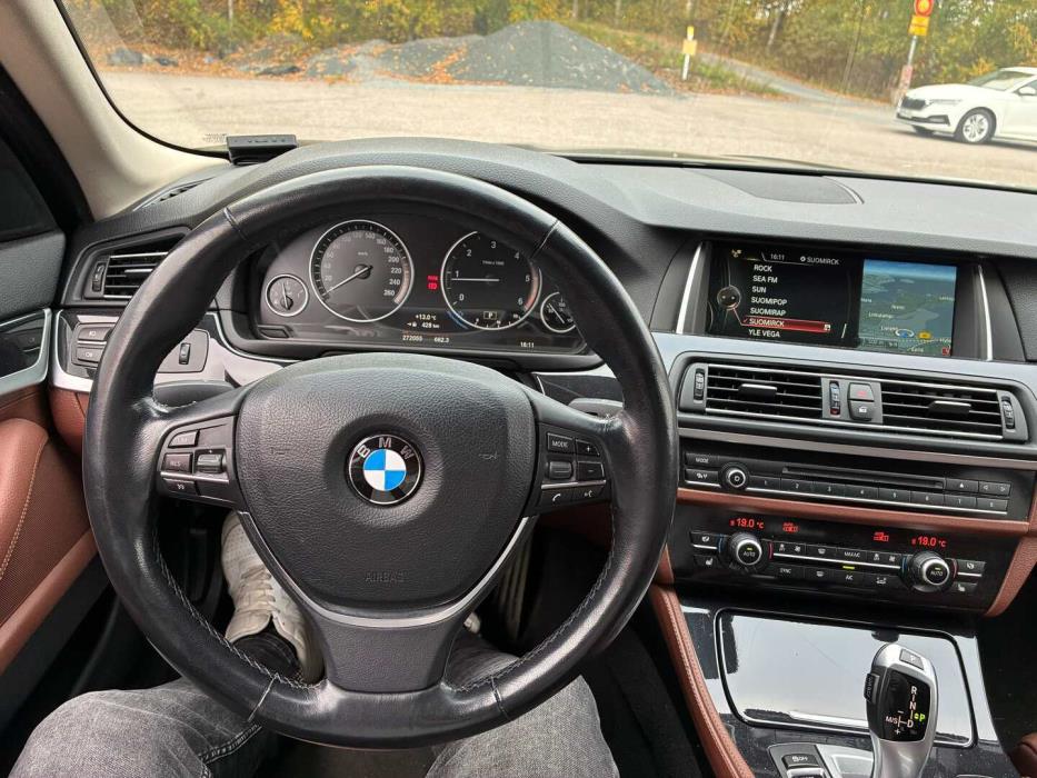 BMW 518 2017