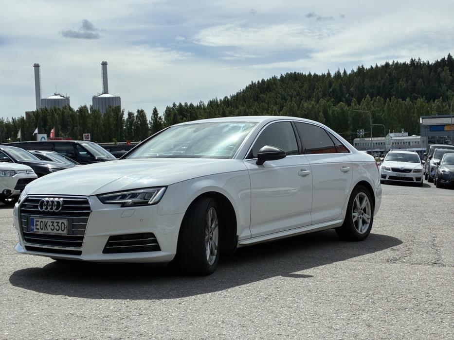 AUDI A4 2016