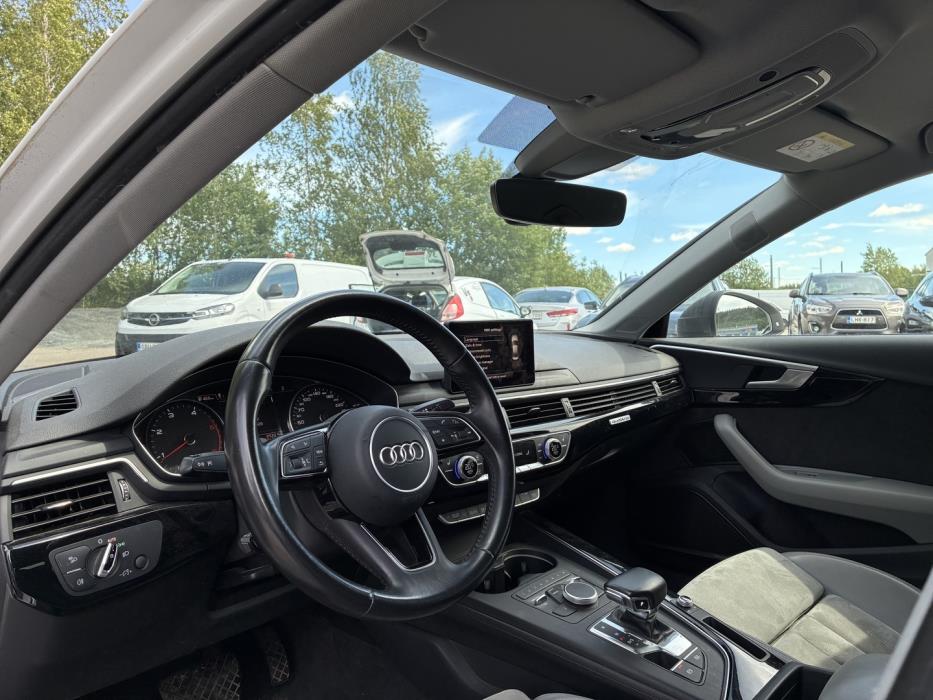AUDI A4 2016