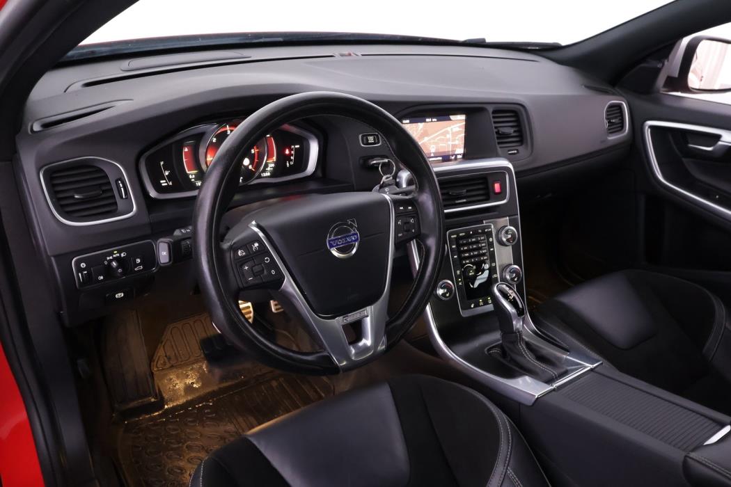 VOLVO S60 2018
