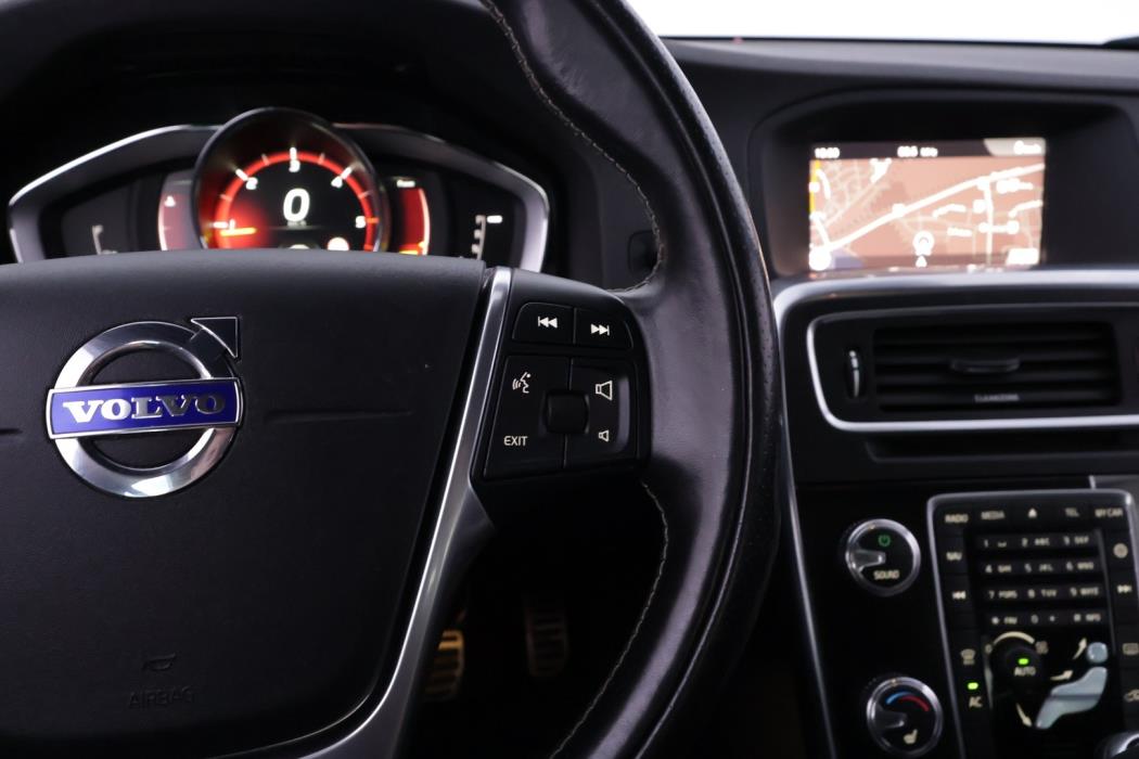 VOLVO S60 2018