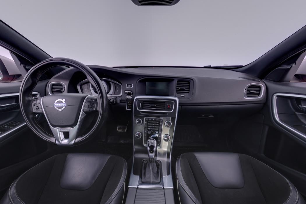 VOLVO S60 2018