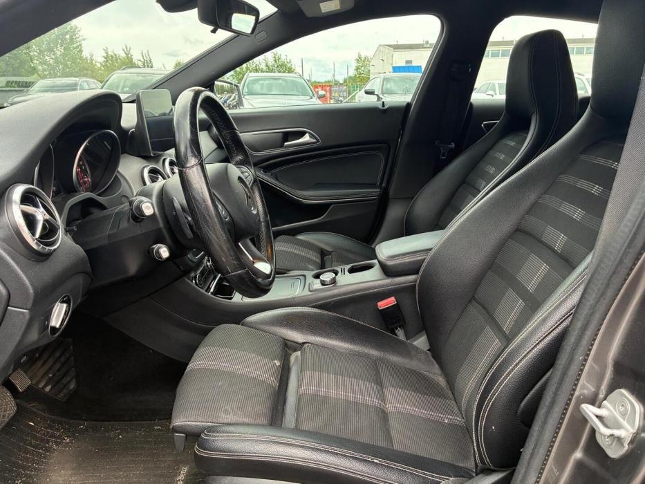 MERCEDES-BENZ CLA 2018