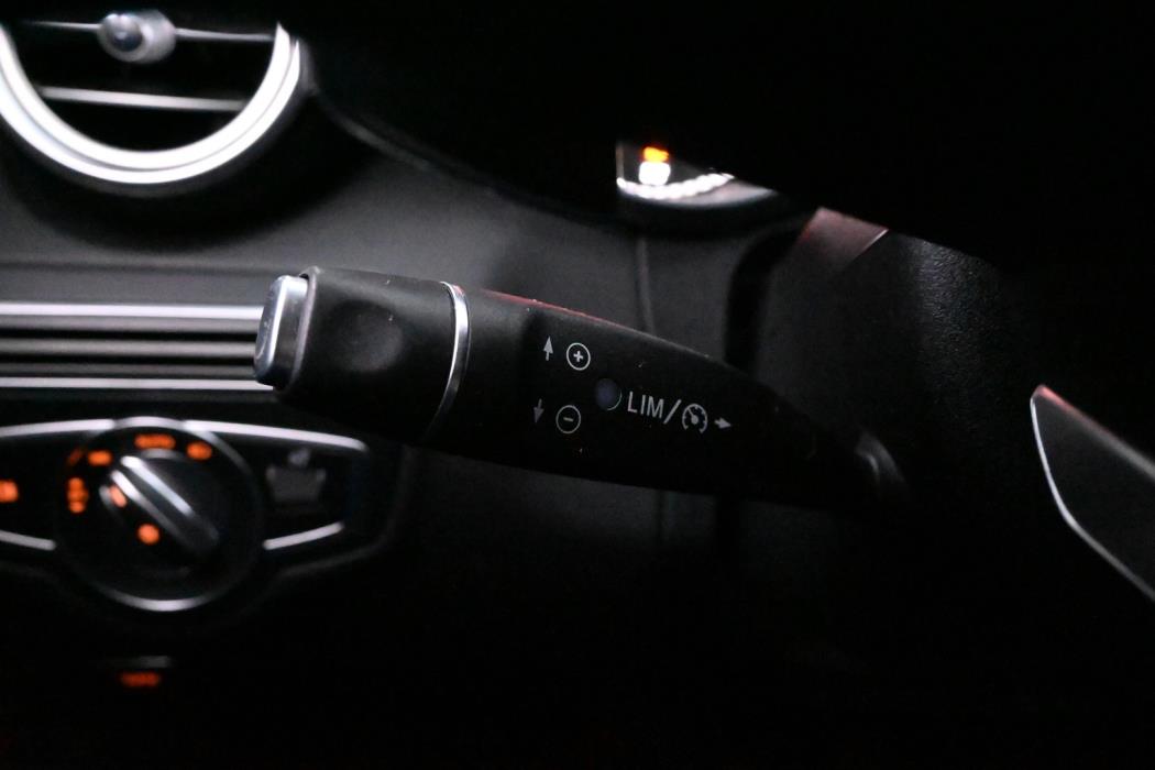 MERCEDES-BENZ C 2018