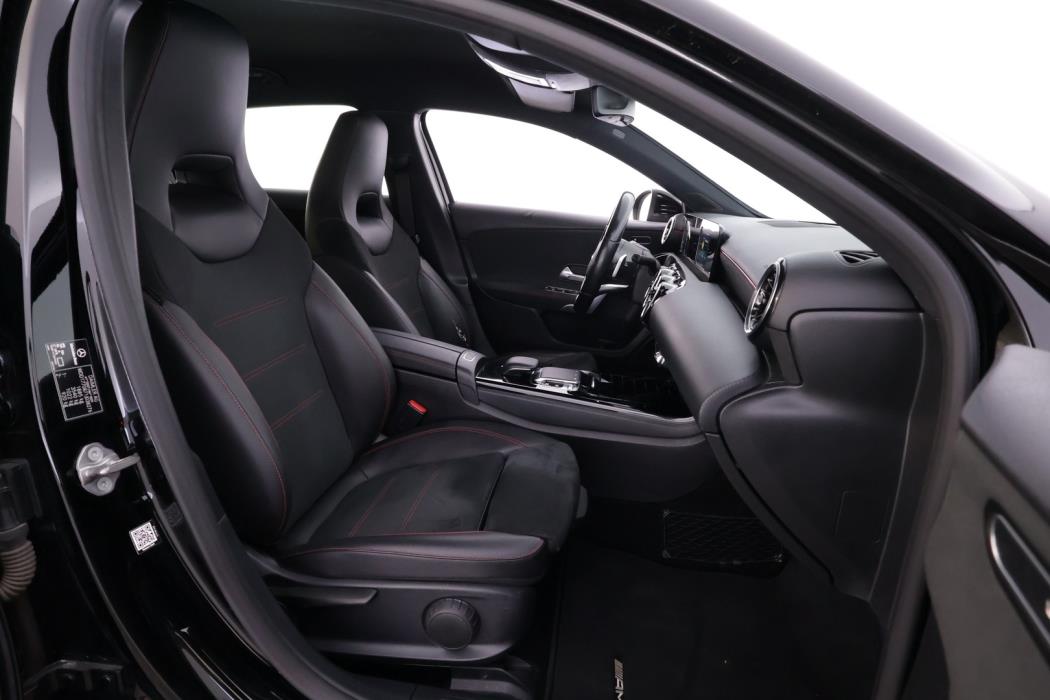 MERCEDES-BENZ A 2019
