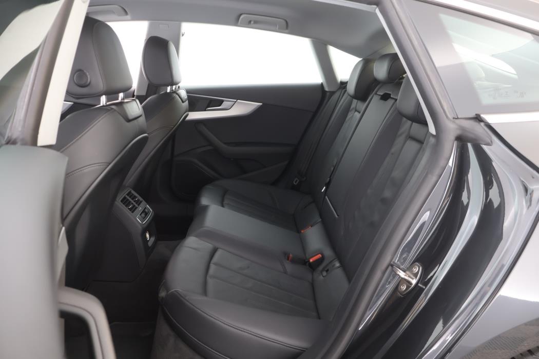AUDI A5 2019