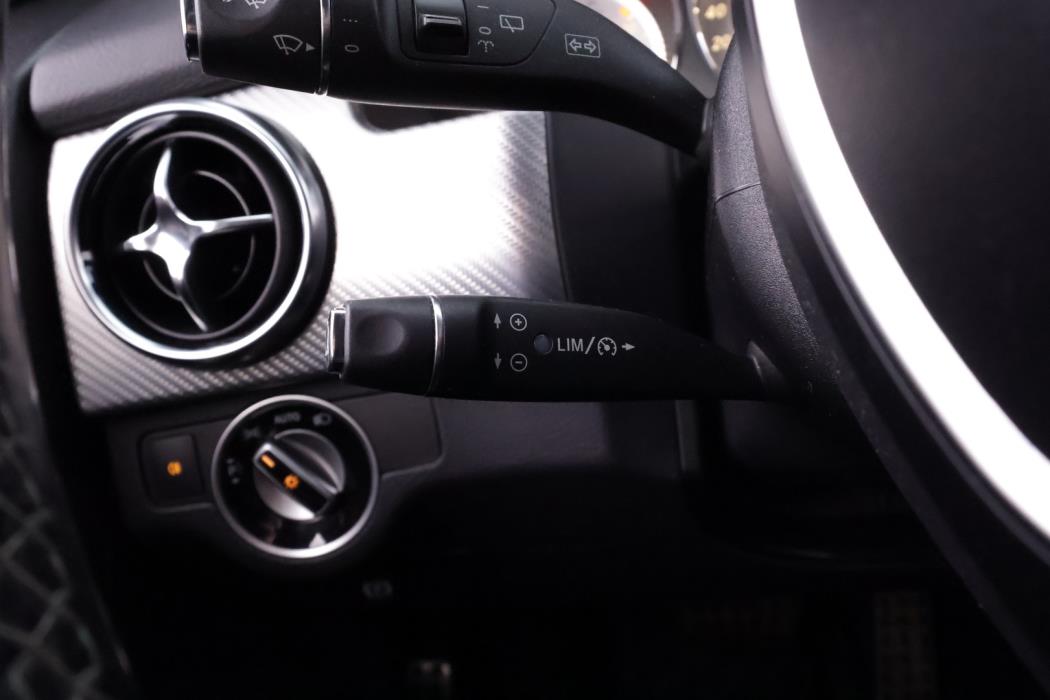 MERCEDES-BENZ GLK 2013