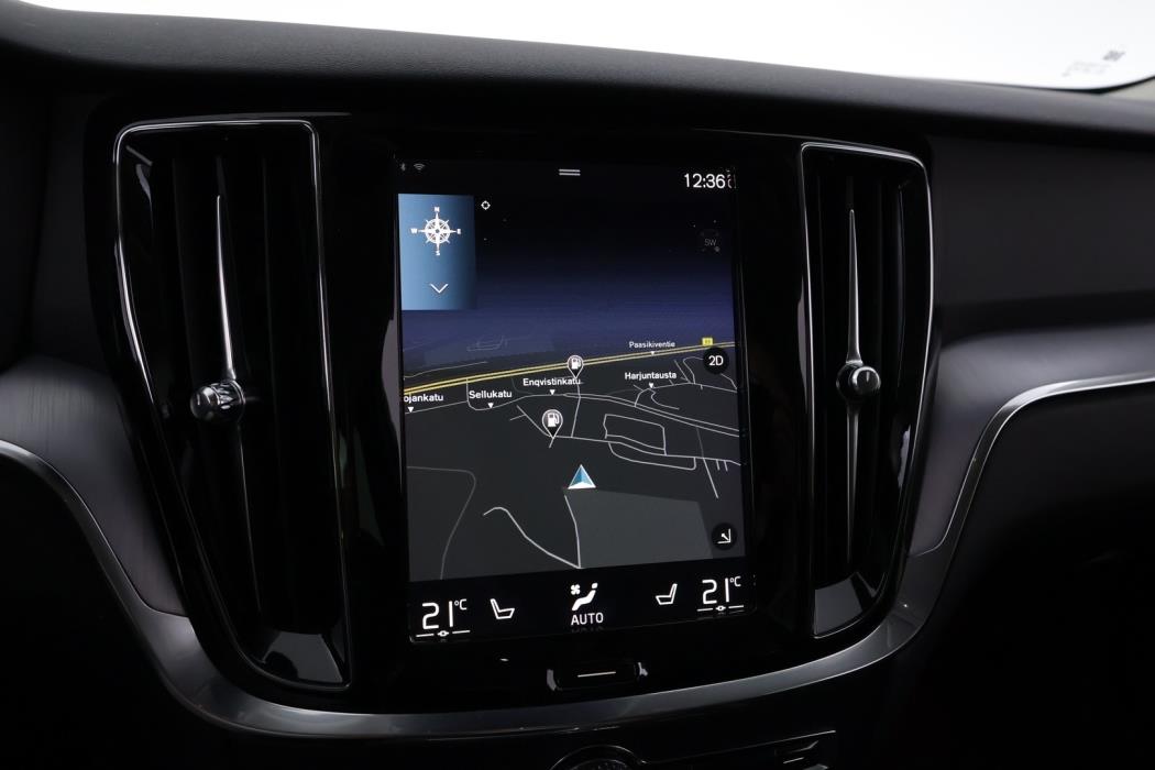 VOLVO V60 2022