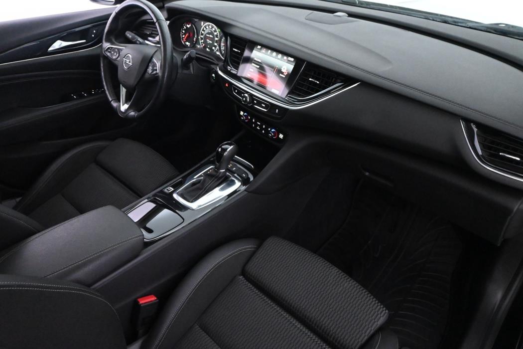 OPEL Insignia 2018