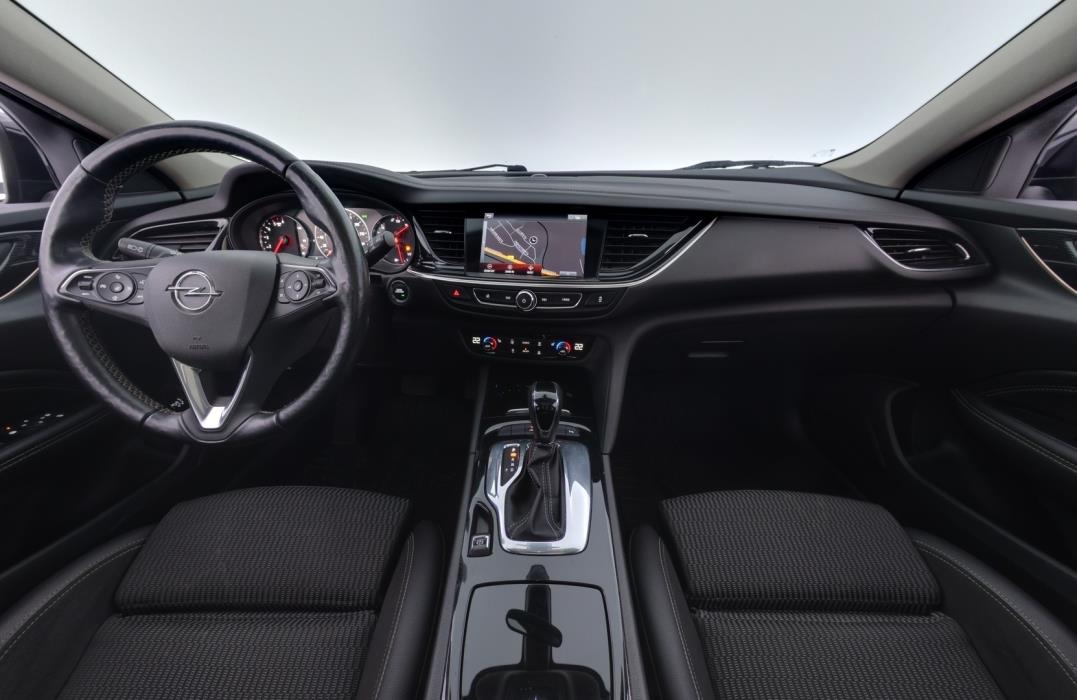 OPEL Insignia 2018