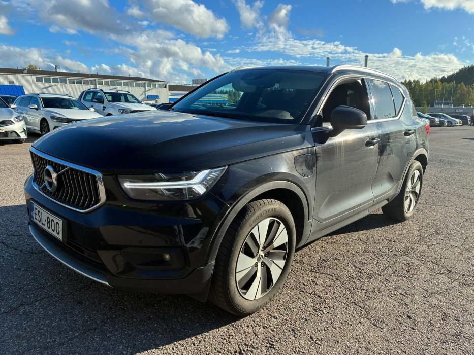 VOLVO XC40 2021