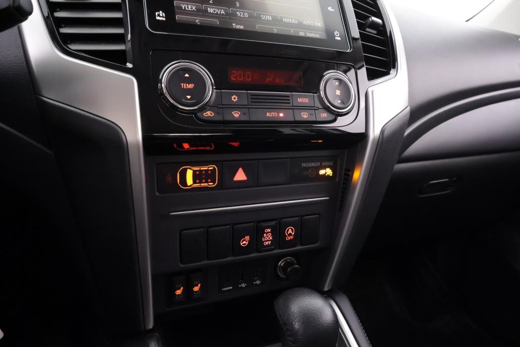 MITSUBISHI L200 2021