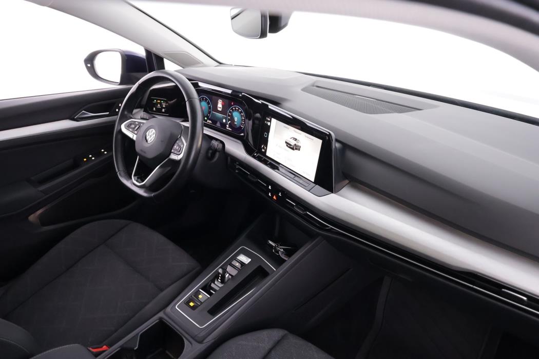VOLKSWAGEN Golf 2021