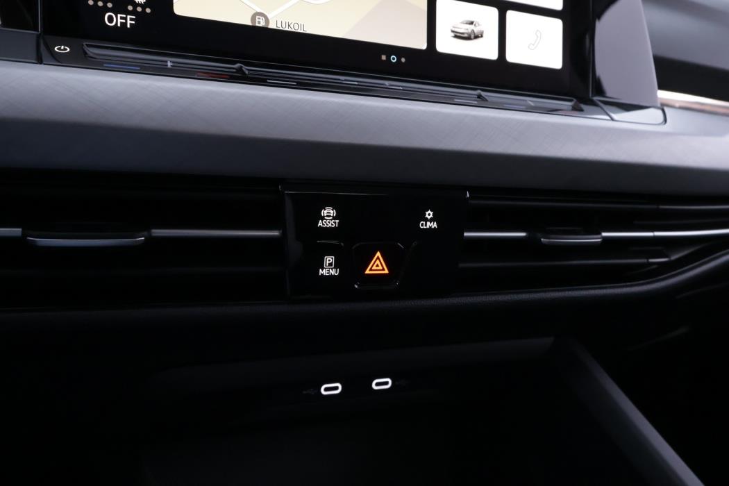 VOLKSWAGEN Golf 2021