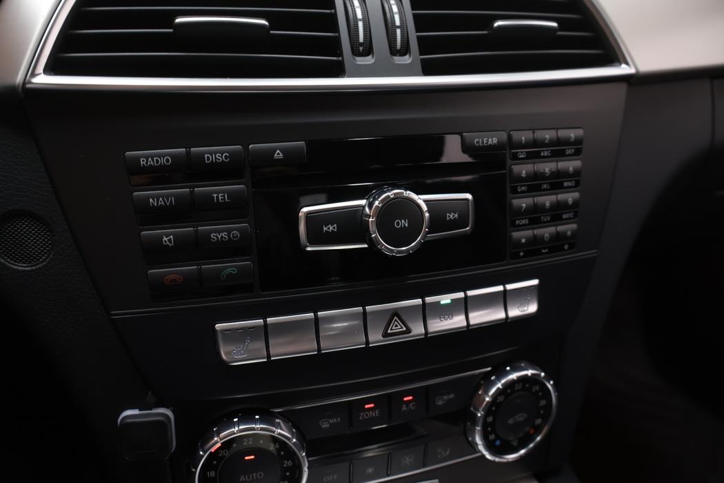 MERCEDES-BENZ C 2012