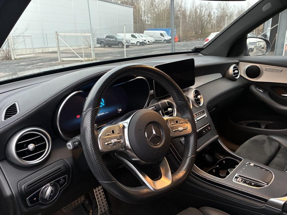 MERCEDES-BENZ GLC 2020