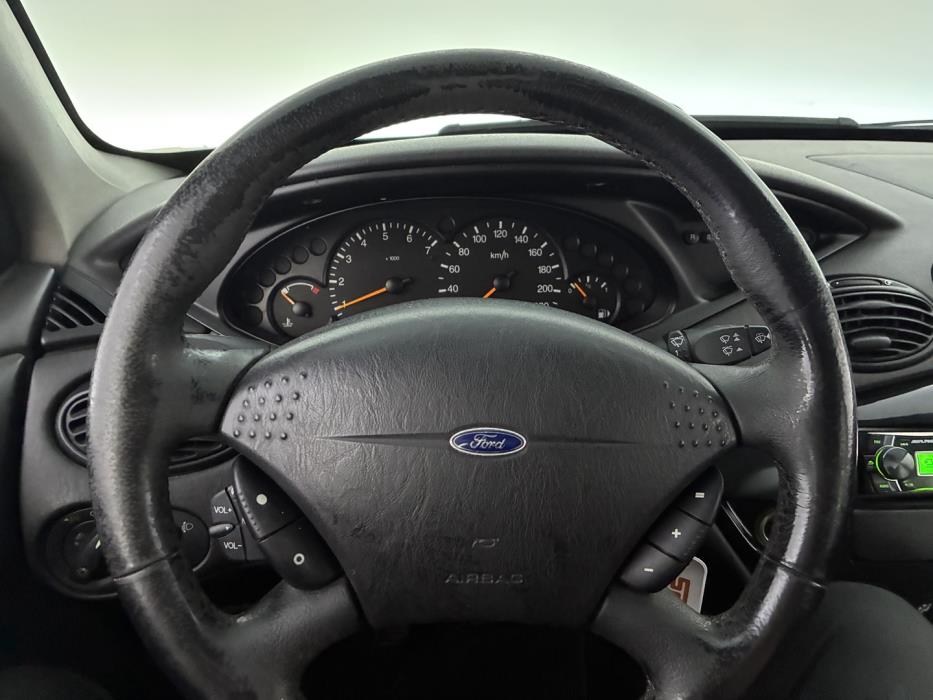 FORD Focus 2002