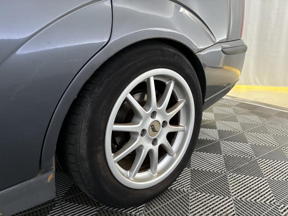FORD Focus 2002