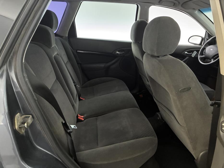 FORD Focus 2002
