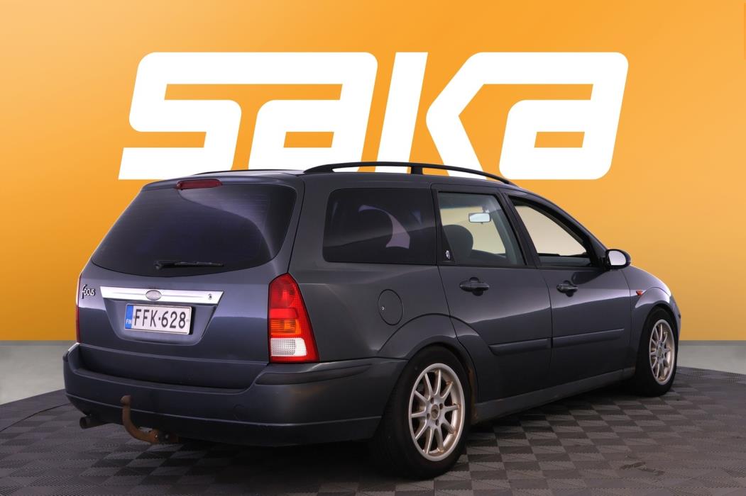 FORD Focus 2002