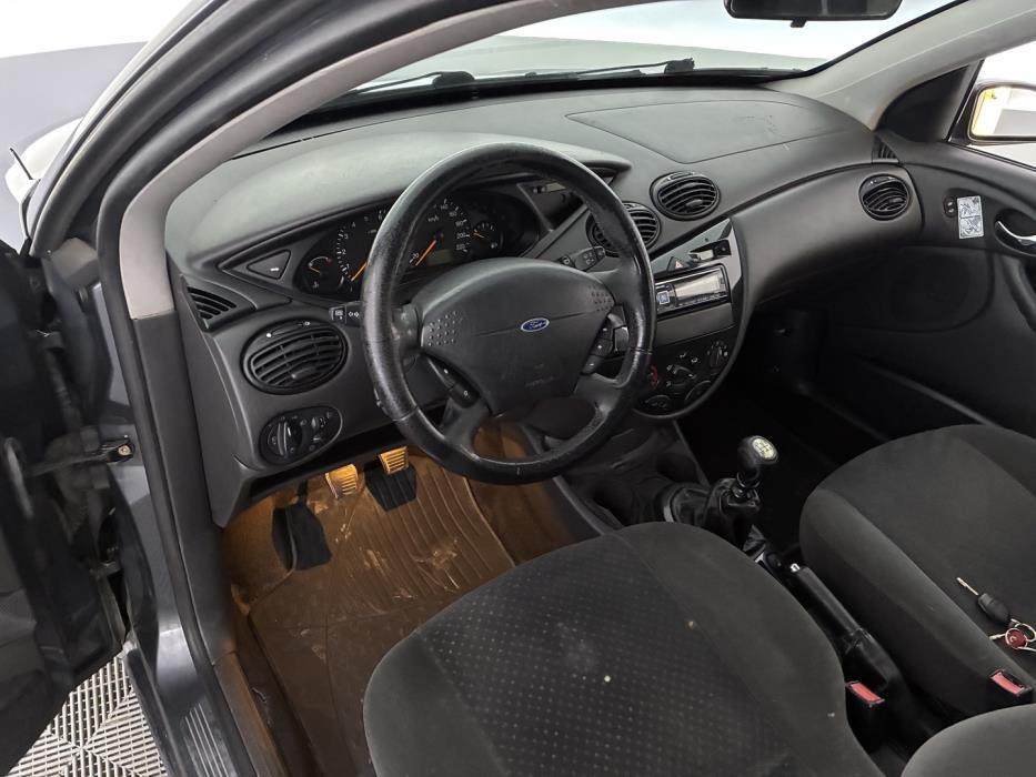 FORD Focus 2002