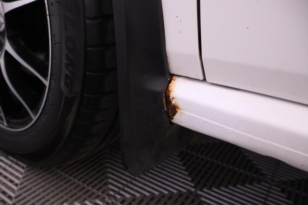 VOLKSWAGEN Polo 2011