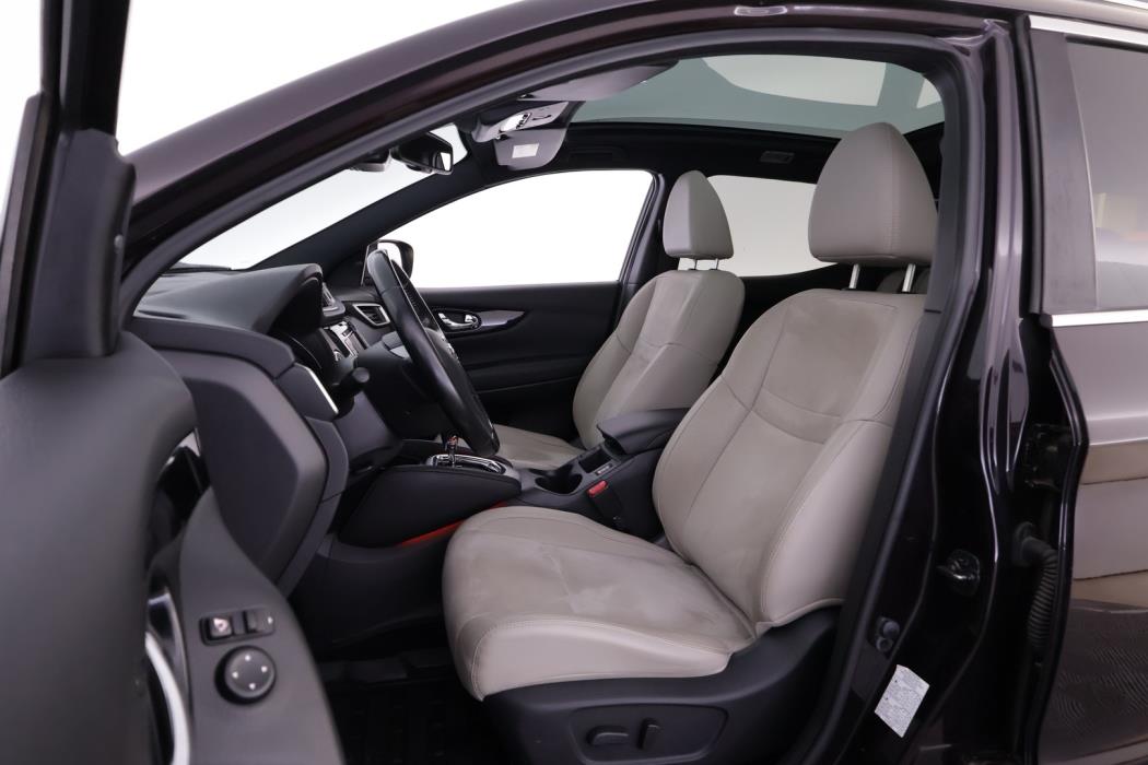 NISSAN Qashqai 2014