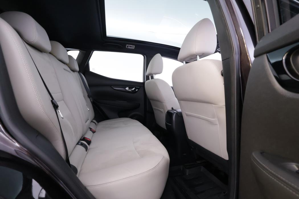 NISSAN Qashqai 2014