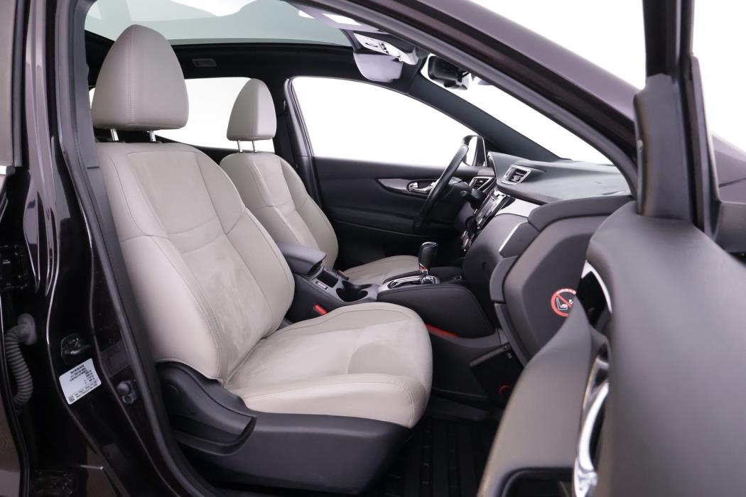 NISSAN Qashqai 2014