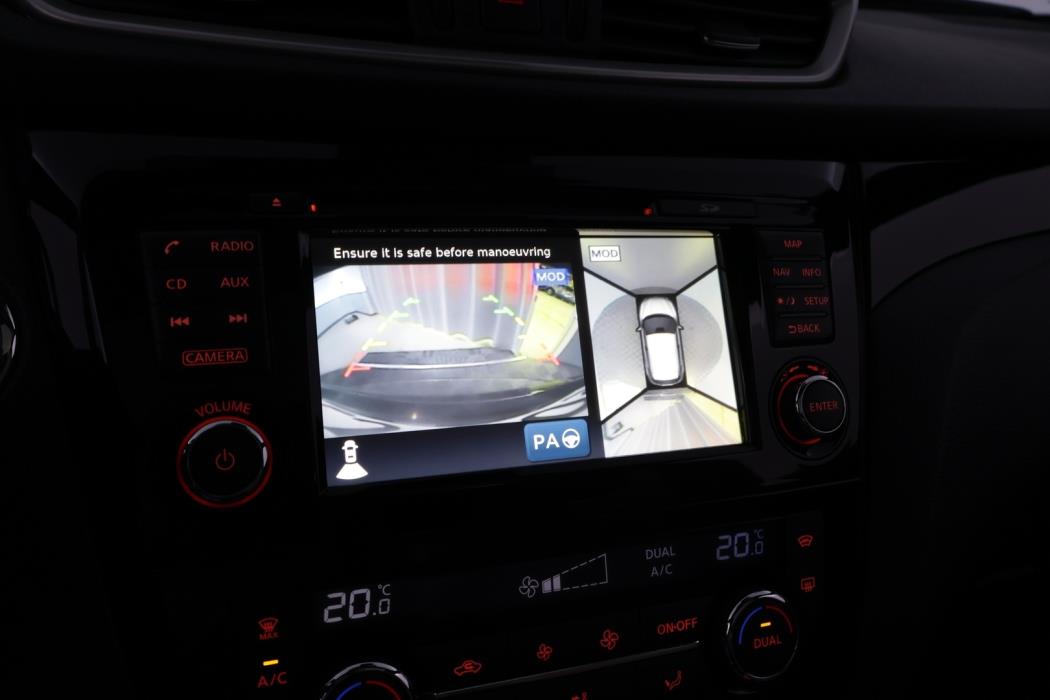 NISSAN Qashqai 2014