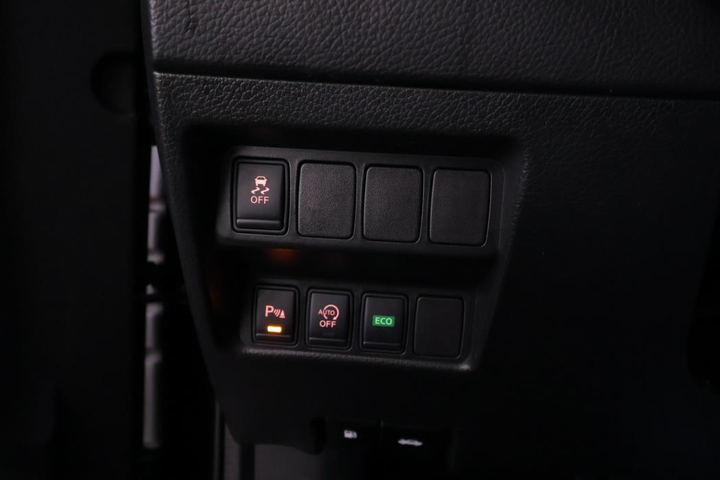 NISSAN Qashqai 2014