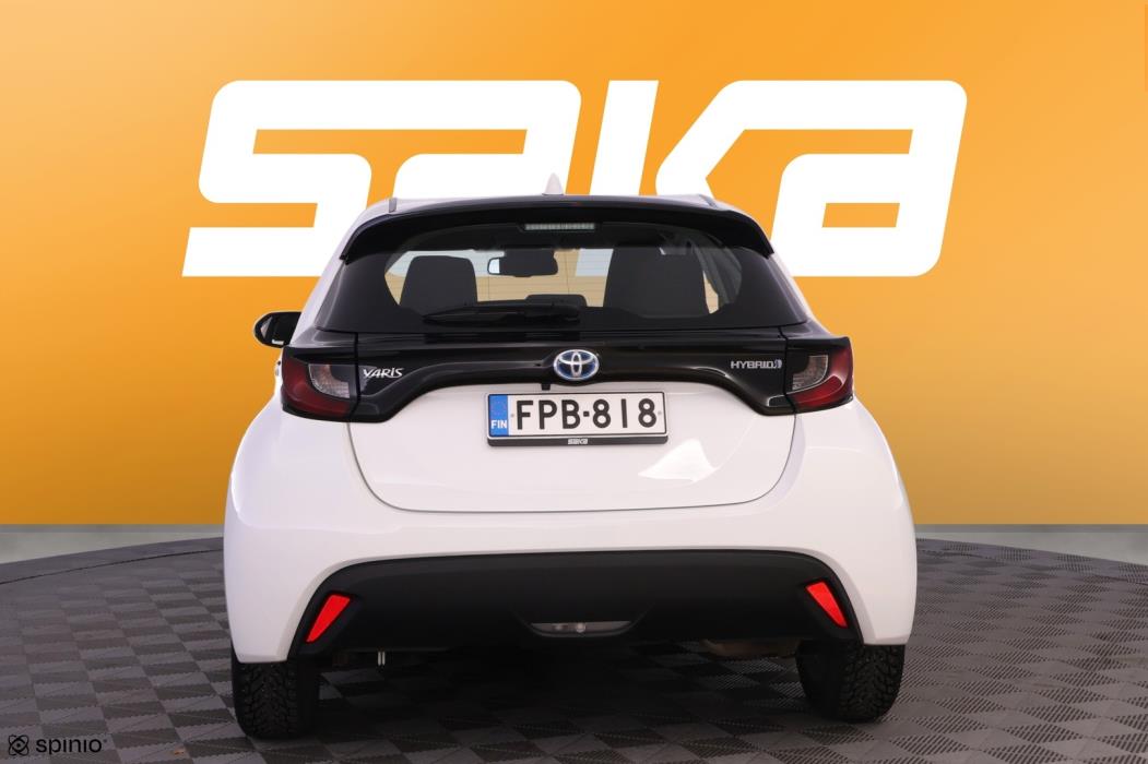 TOYOTA YARIS 2022
