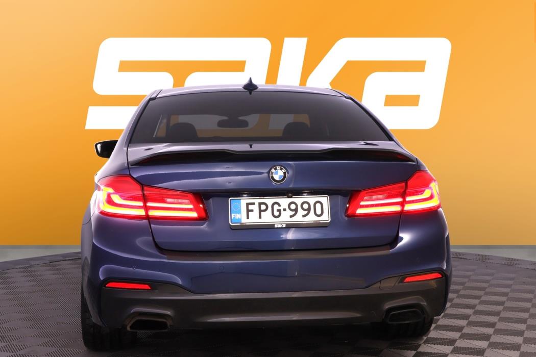 BMW 530 2019