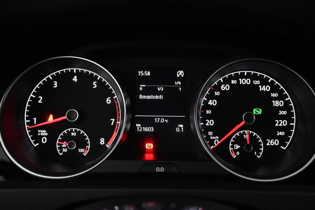 VOLKSWAGEN Golf 2016