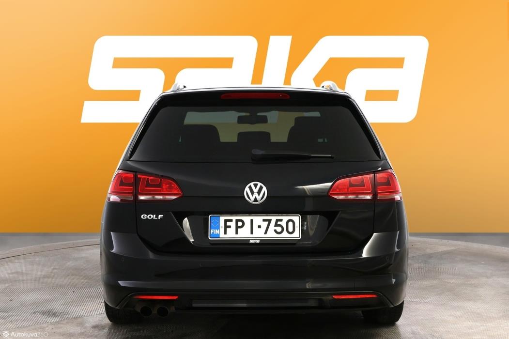 VOLKSWAGEN Golf 2016