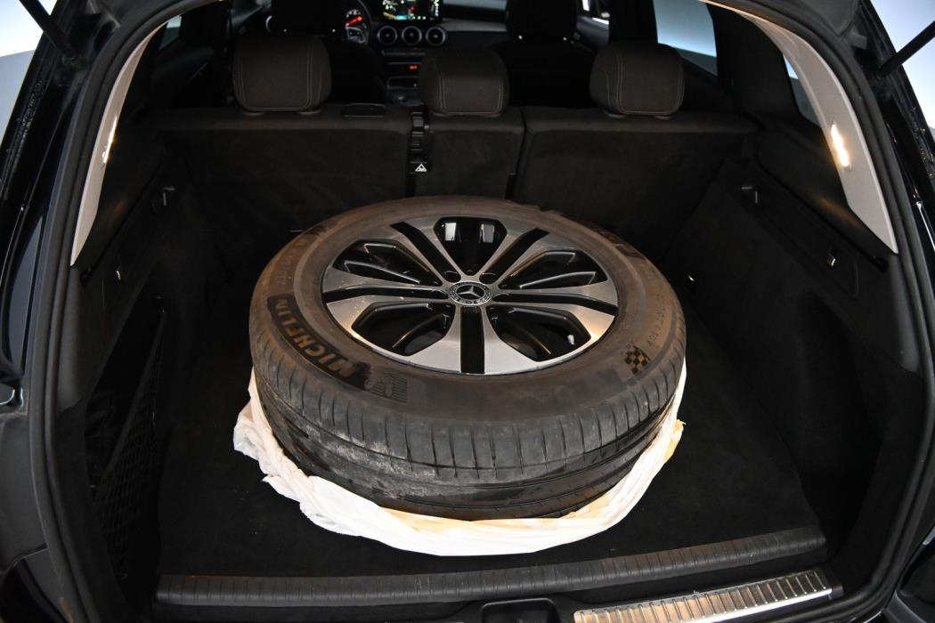 MERCEDES-BENZ GLC 2020