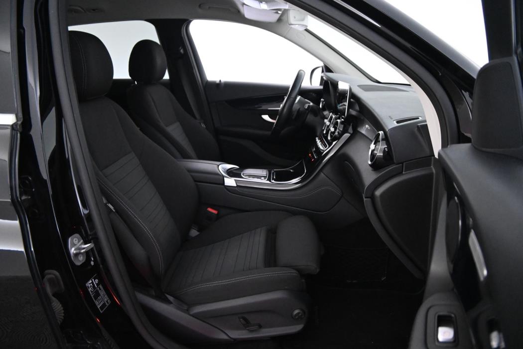 MERCEDES-BENZ GLC 2020