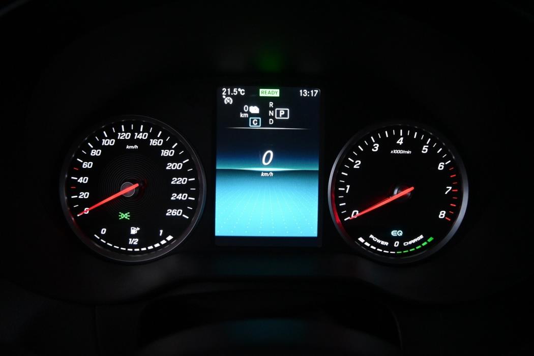 MERCEDES-BENZ GLC 2020