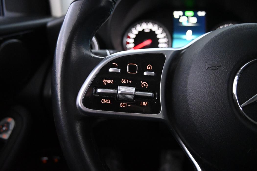 MERCEDES-BENZ GLC 2020