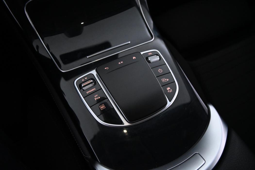 MERCEDES-BENZ GLC 2020