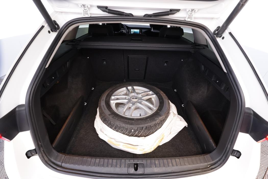 SKODA Octavia 2021