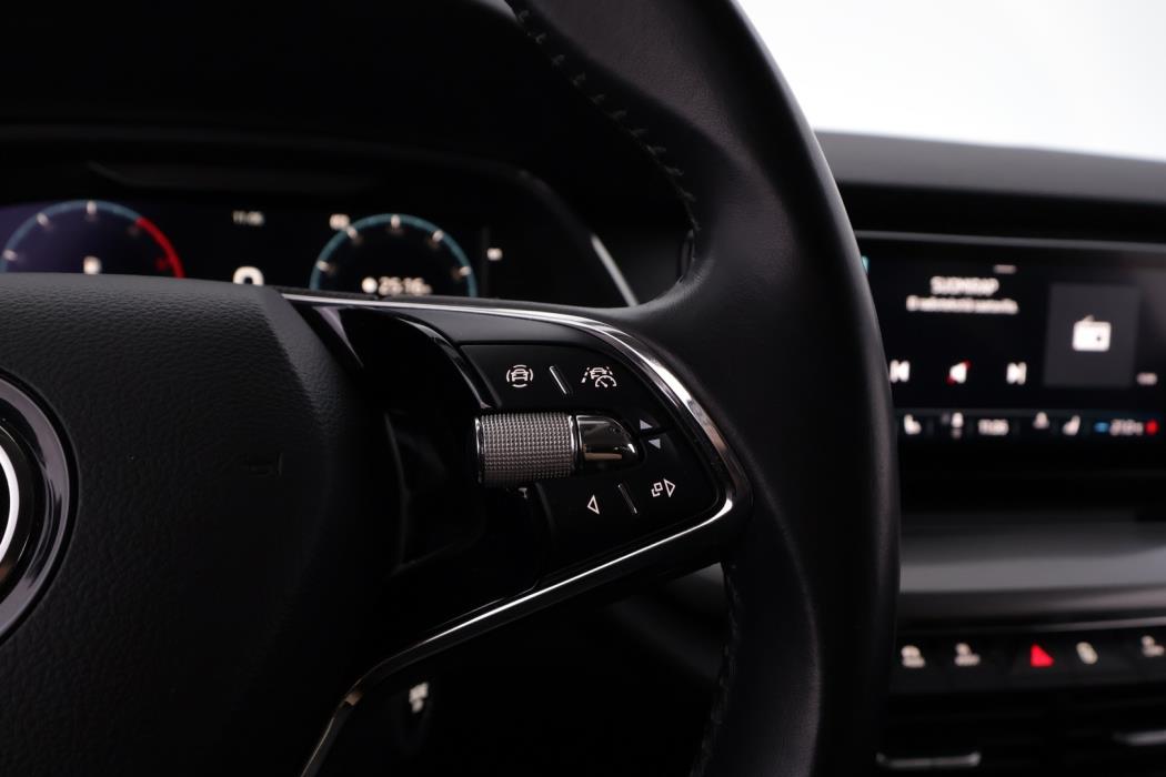 SKODA Octavia 2021