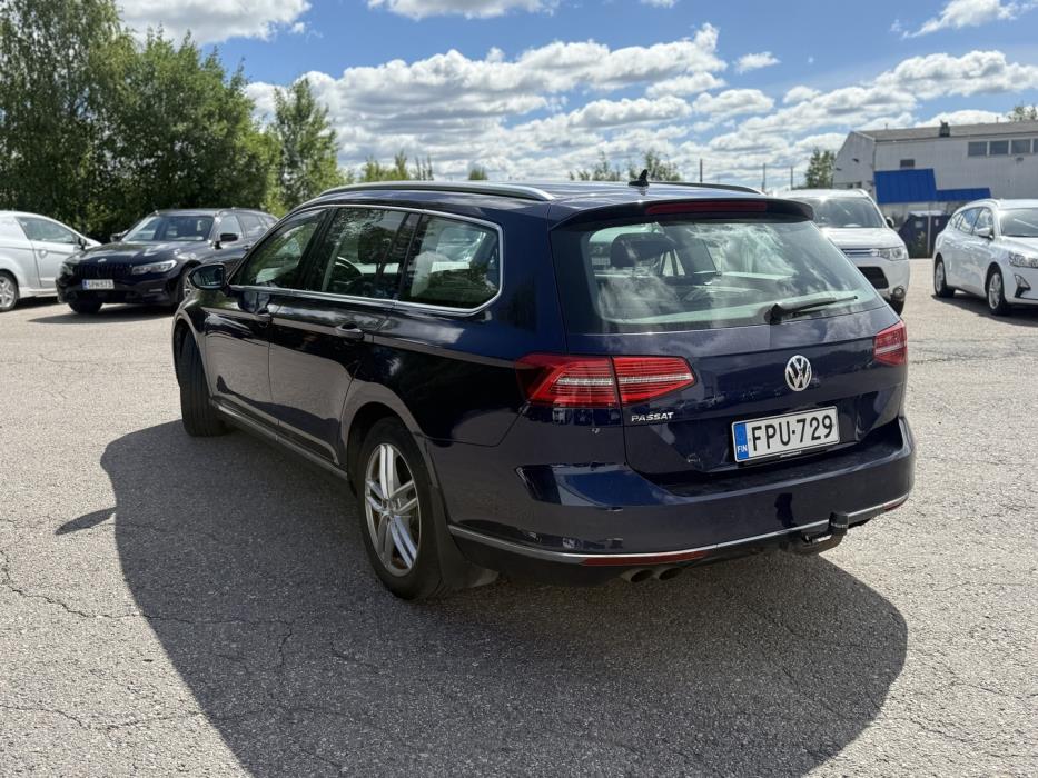 VOLKSWAGEN Passat 2018