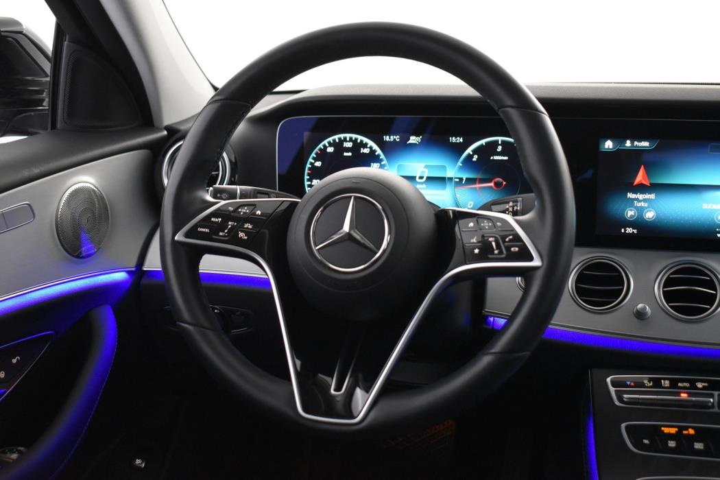 MERCEDES-BENZ E 2023