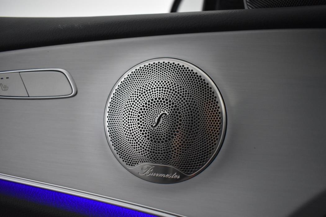 MERCEDES-BENZ E 2023